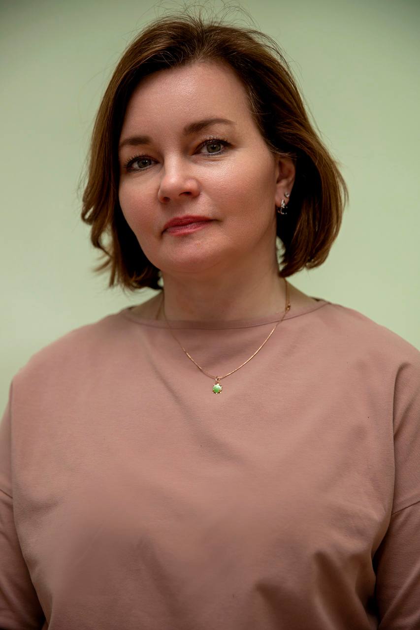 Воспитатель первой категории Алешина Наталья Викторовна.